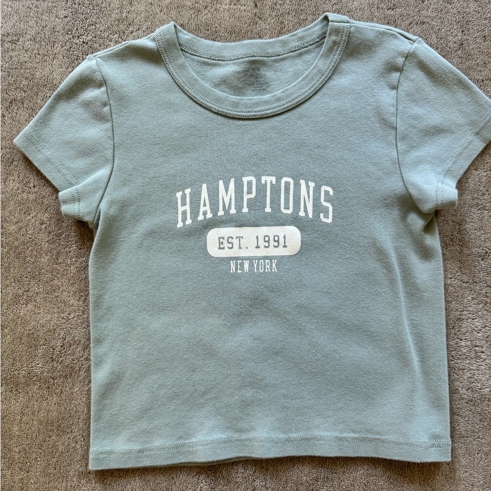 Brandy Melville Hamptons shirt